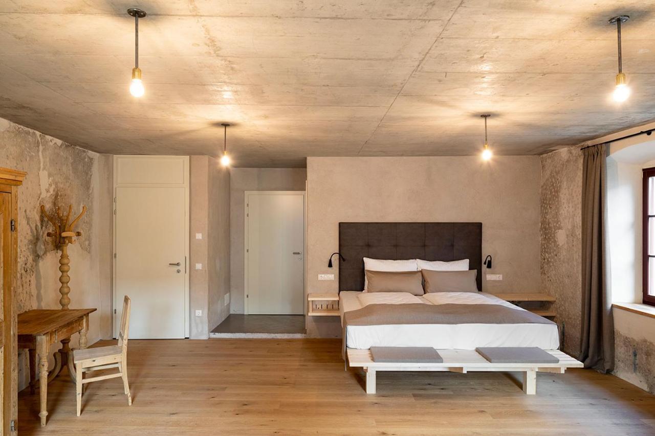Roessl Bianco B&B&B Мерано Екстериор снимка