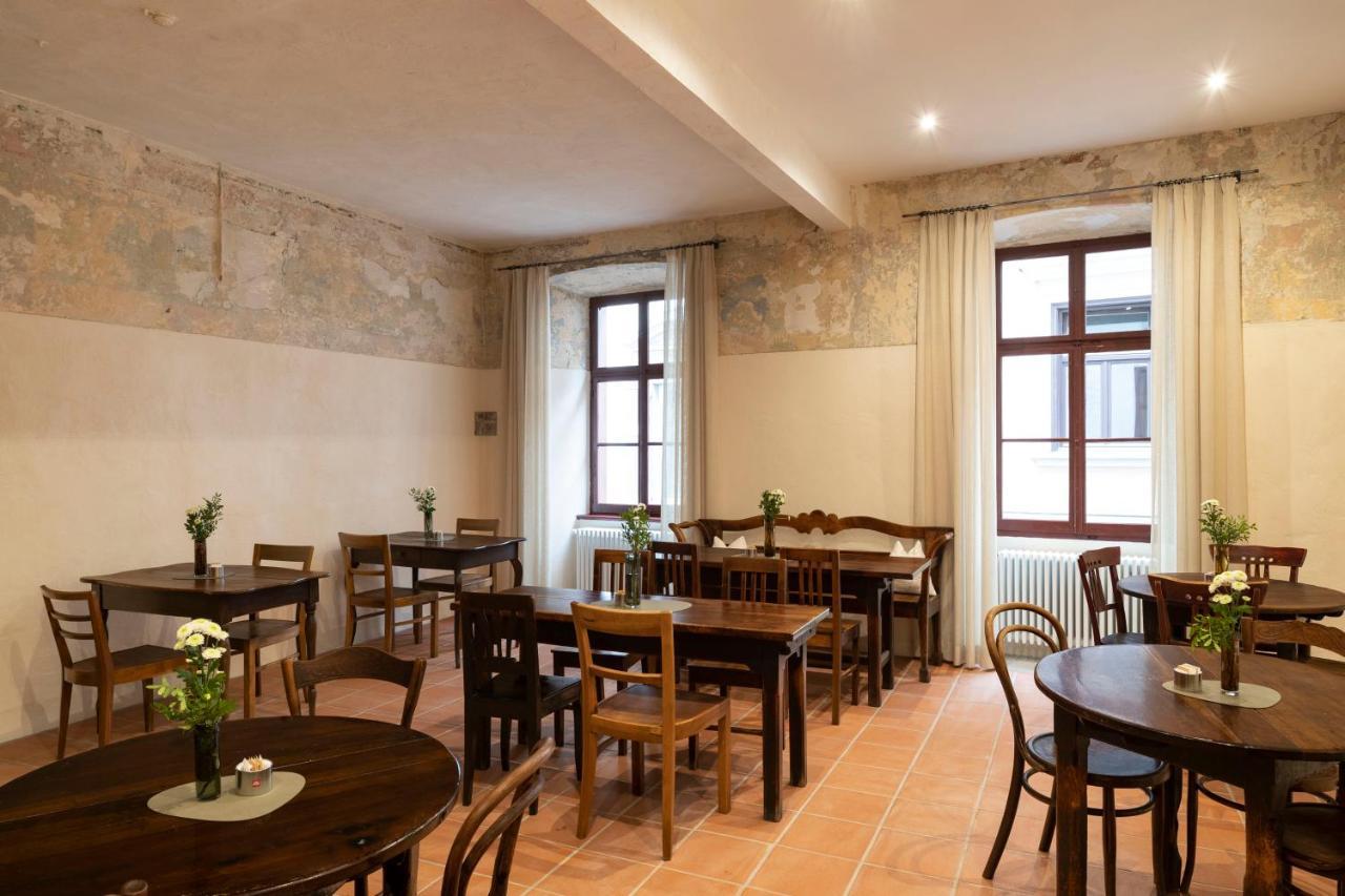 Roessl Bianco B&B&B Мерано Екстериор снимка