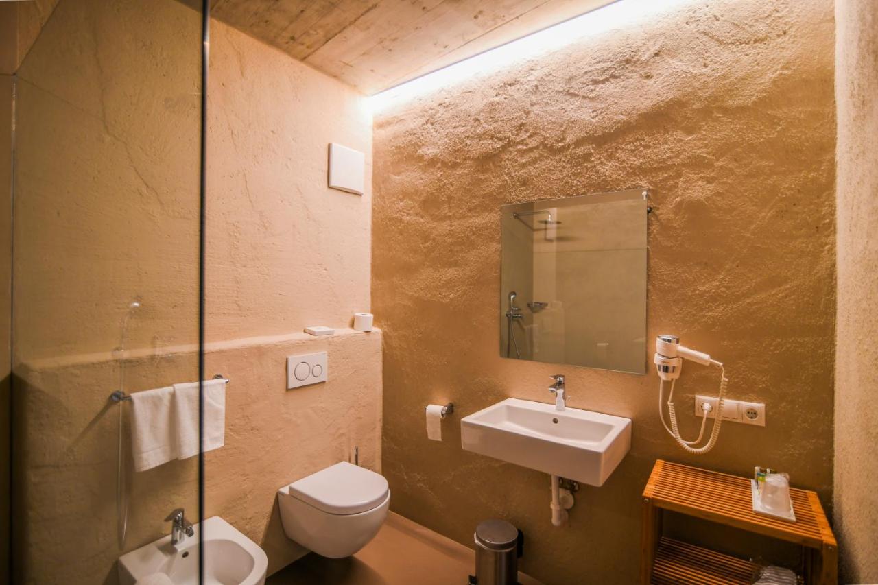 Roessl Bianco B&B&B Мерано Екстериор снимка