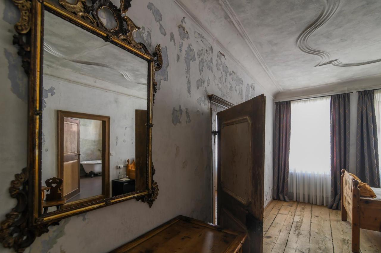 Roessl Bianco B&B&B Мерано Екстериор снимка